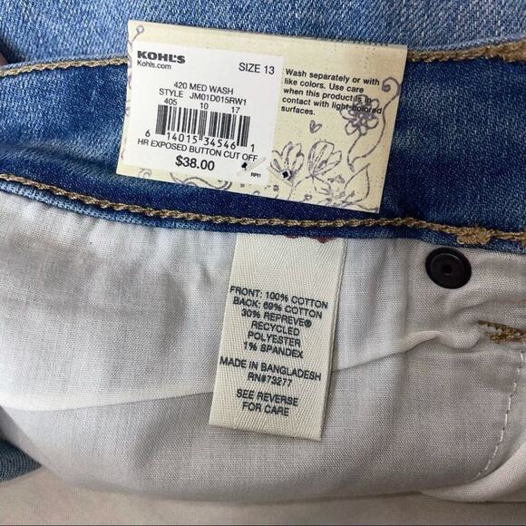 NEW denim shorts Juniors' Mudd High Rise Exposed Button Shorts SZ 13 button up - Picture 3 of 11